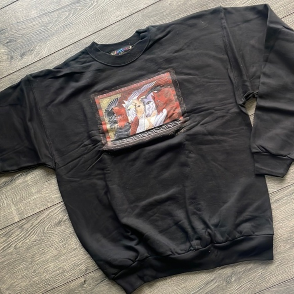 NWT laurel Burch top sweatshirt, black Morrocan Mares, size extra large